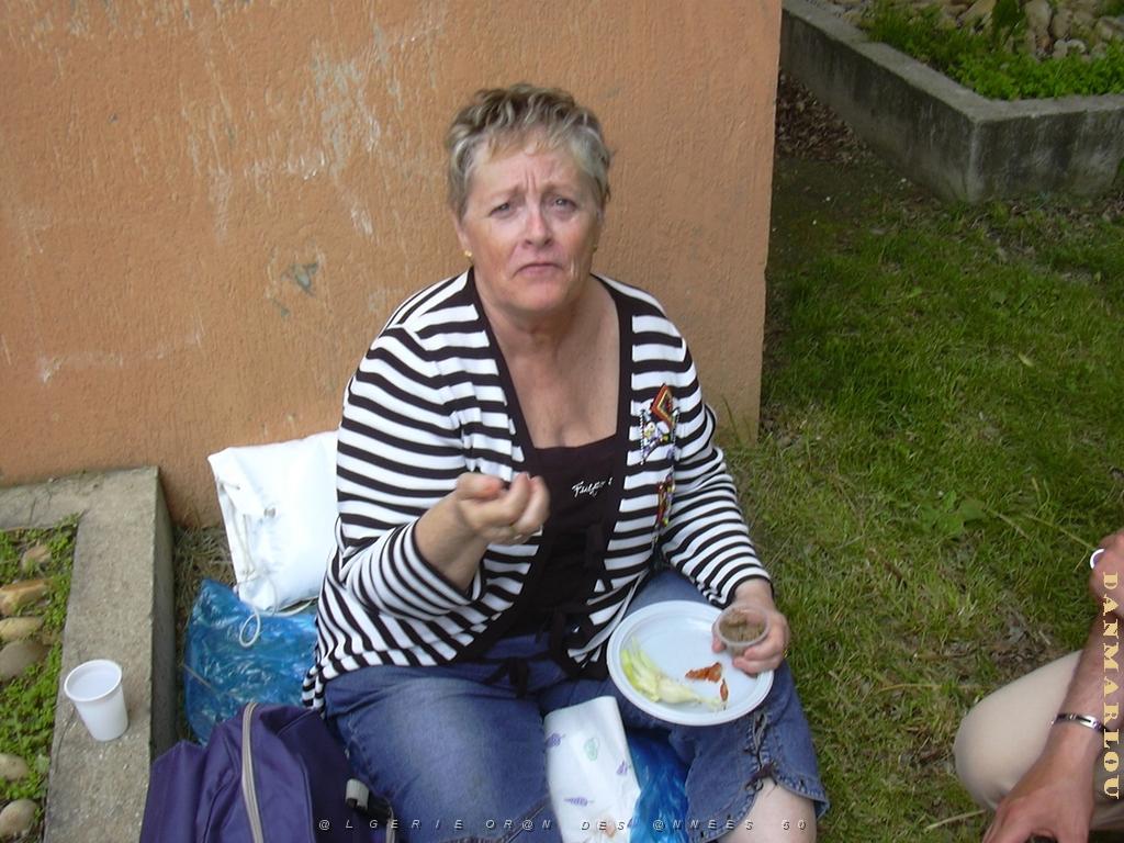 DSCN0090.JPG -            