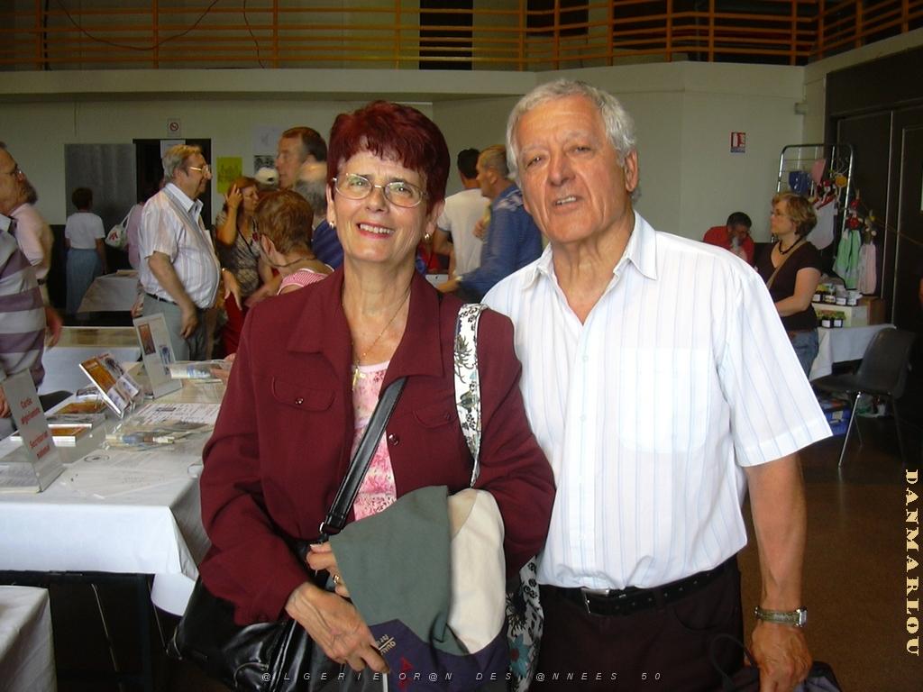 DSCN0110.JPG -            